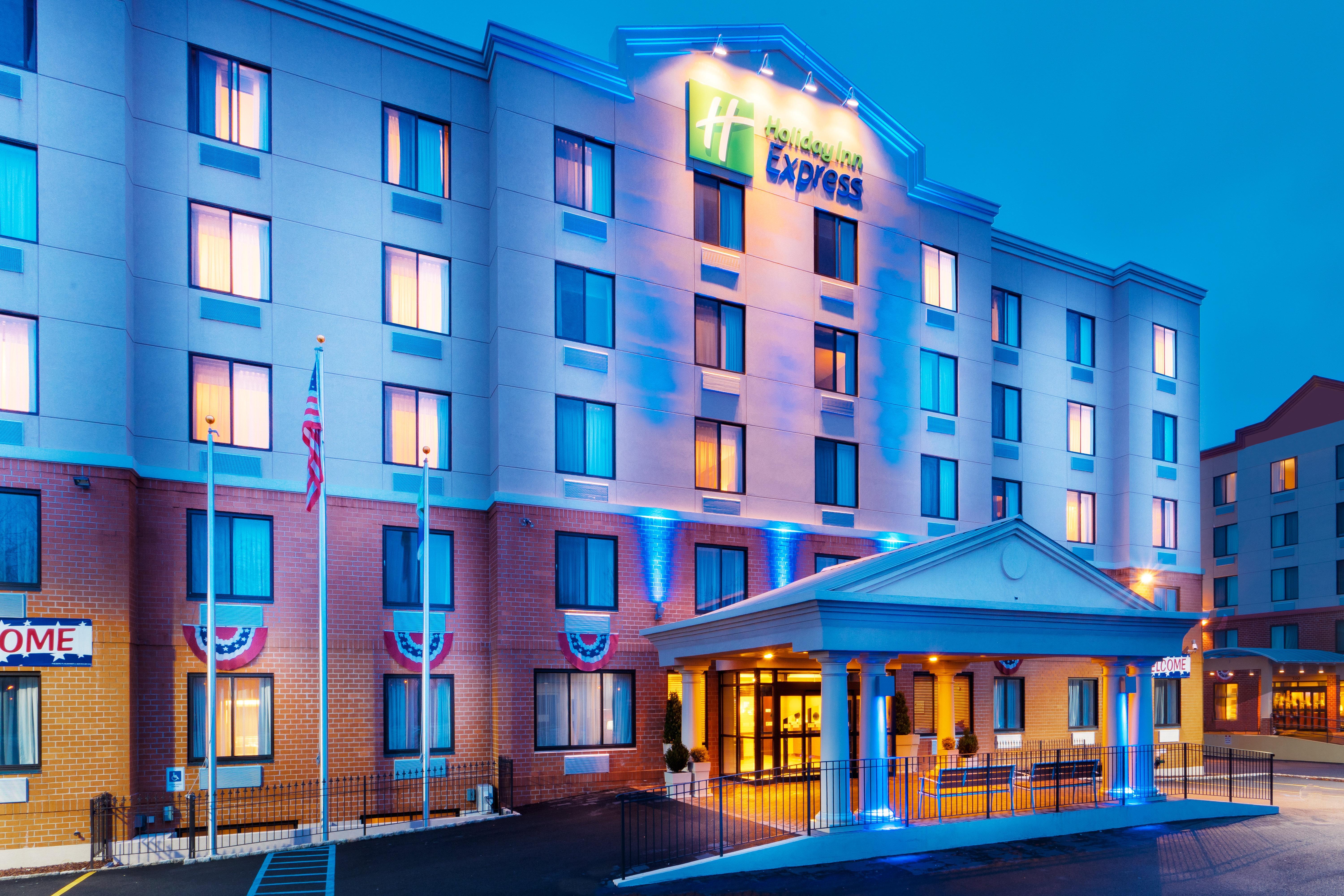Holiday Inn Express Staten Island West, An Ihg Hotel New York Exterior photo